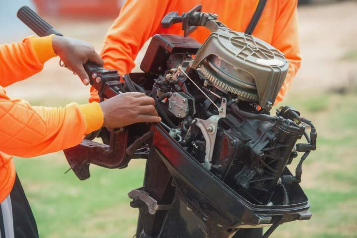 Entretien de moteurs Le Vauclin